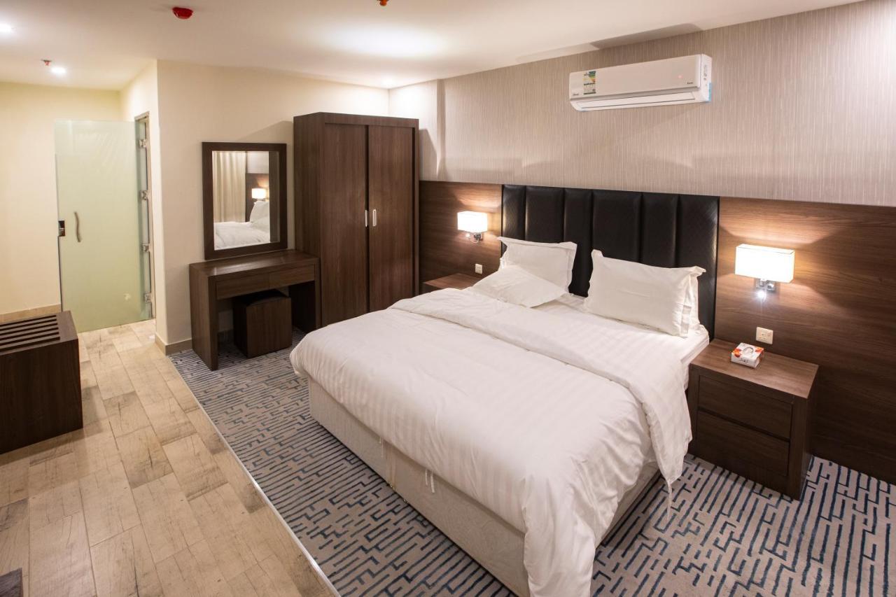 Olive Tree Hotel Tabuk Exterior photo