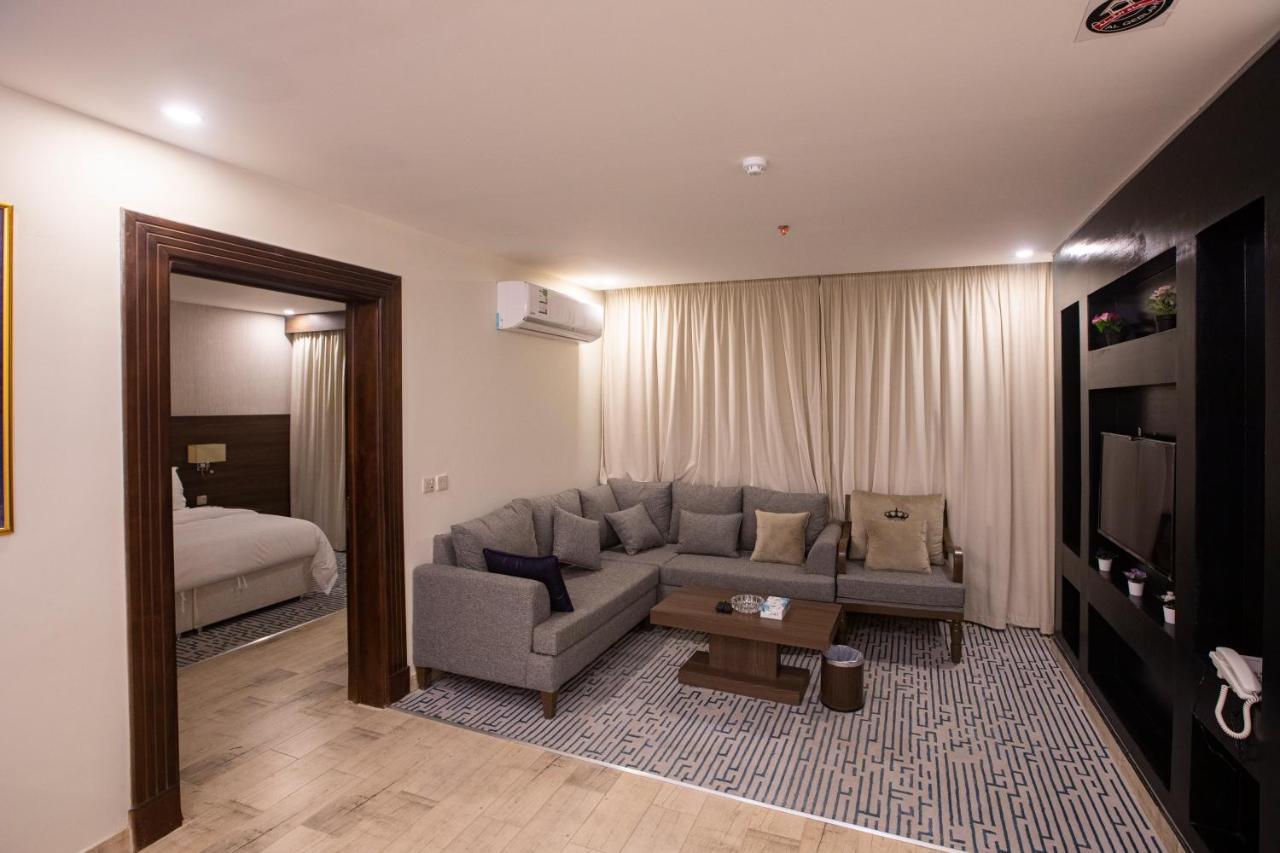 Olive Tree Hotel Tabuk Exterior photo