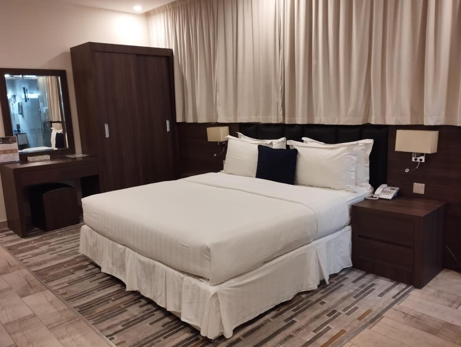 Olive Tree Hotel Tabuk Exterior photo